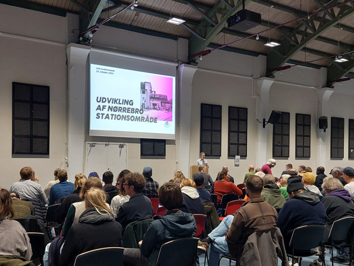 Stemningsbillede fra informationsmøde